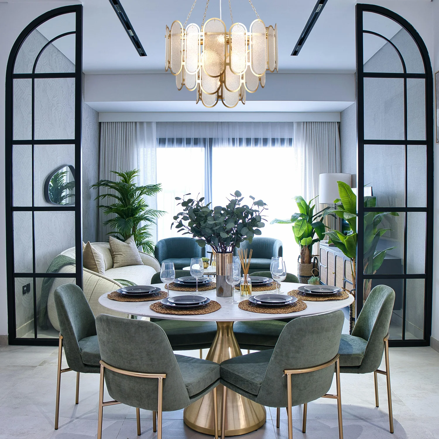 Подвесные люстры Favourite 4730-9P Laura