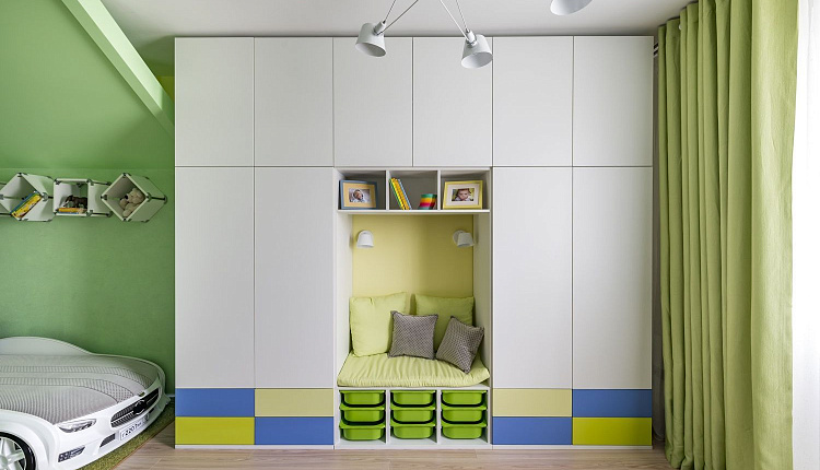 Палатка в лесу