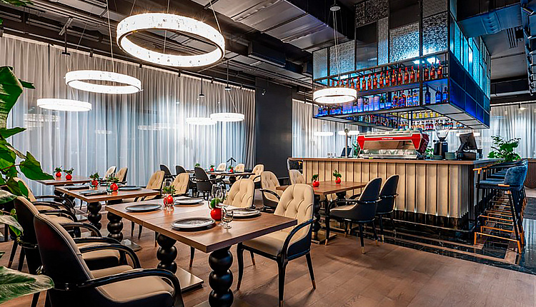 Световой акцент Favourite в интерьере ресторана SHATÉ