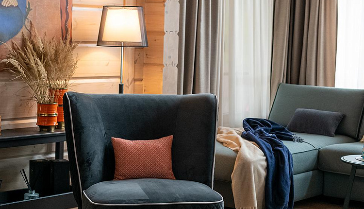 НА ДАЧУ К МАРИИ ПЕТРОВОЙ И АЛЕКСЕЮ ТИХОНОВУ