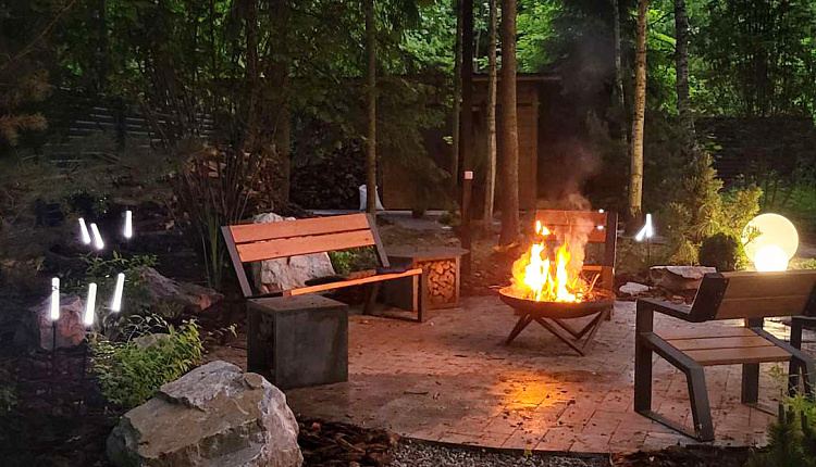 Реализация проекта уличного освещение в одном из загородных домов Подмосковья